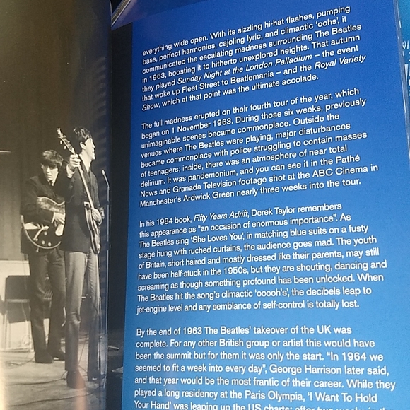 Eight Days A Week: The Touring Years Blu Ray Box set 2 Disc Special Edition - Picture 14 of 17